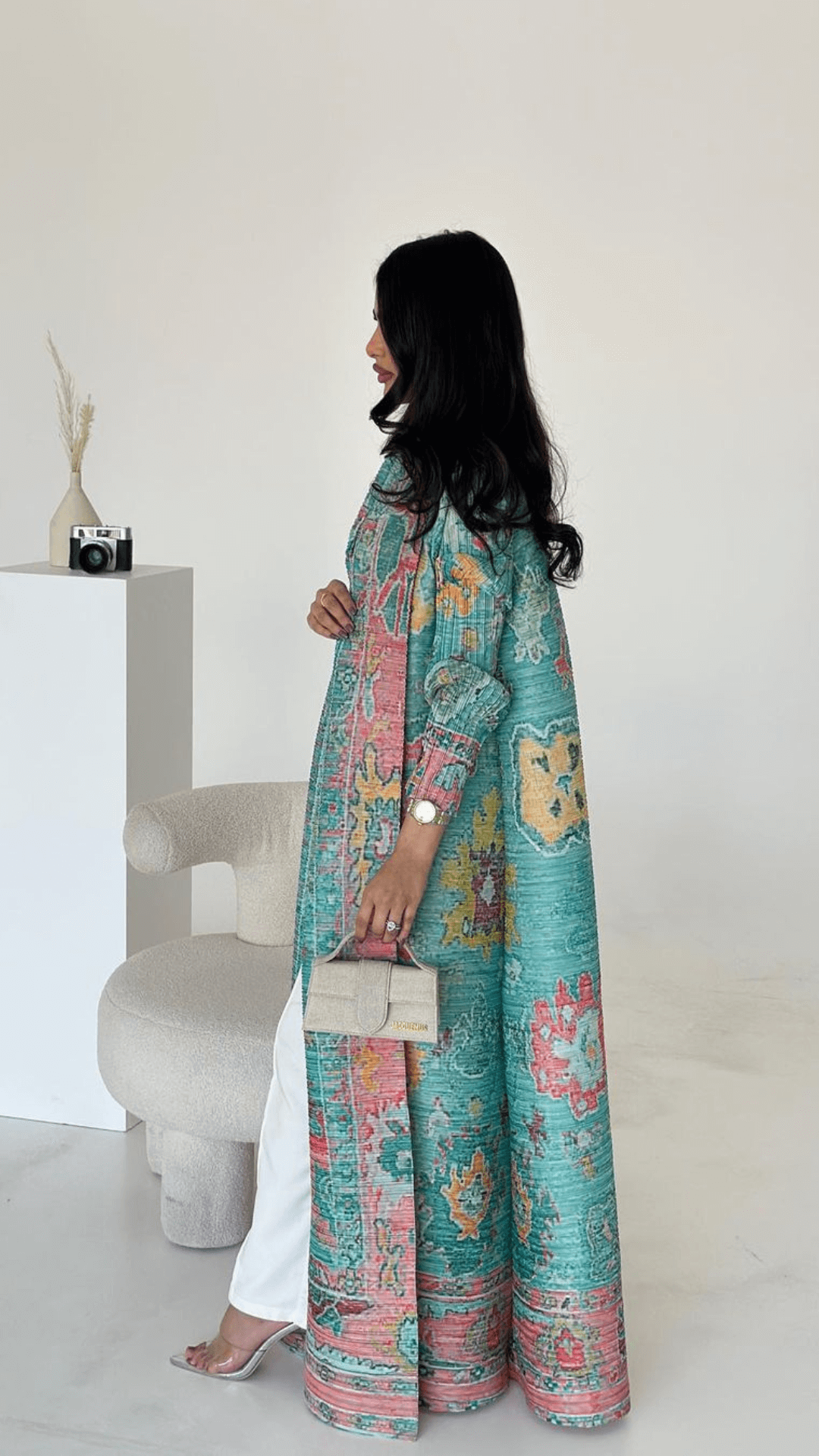 Elaris Abaya Vogue