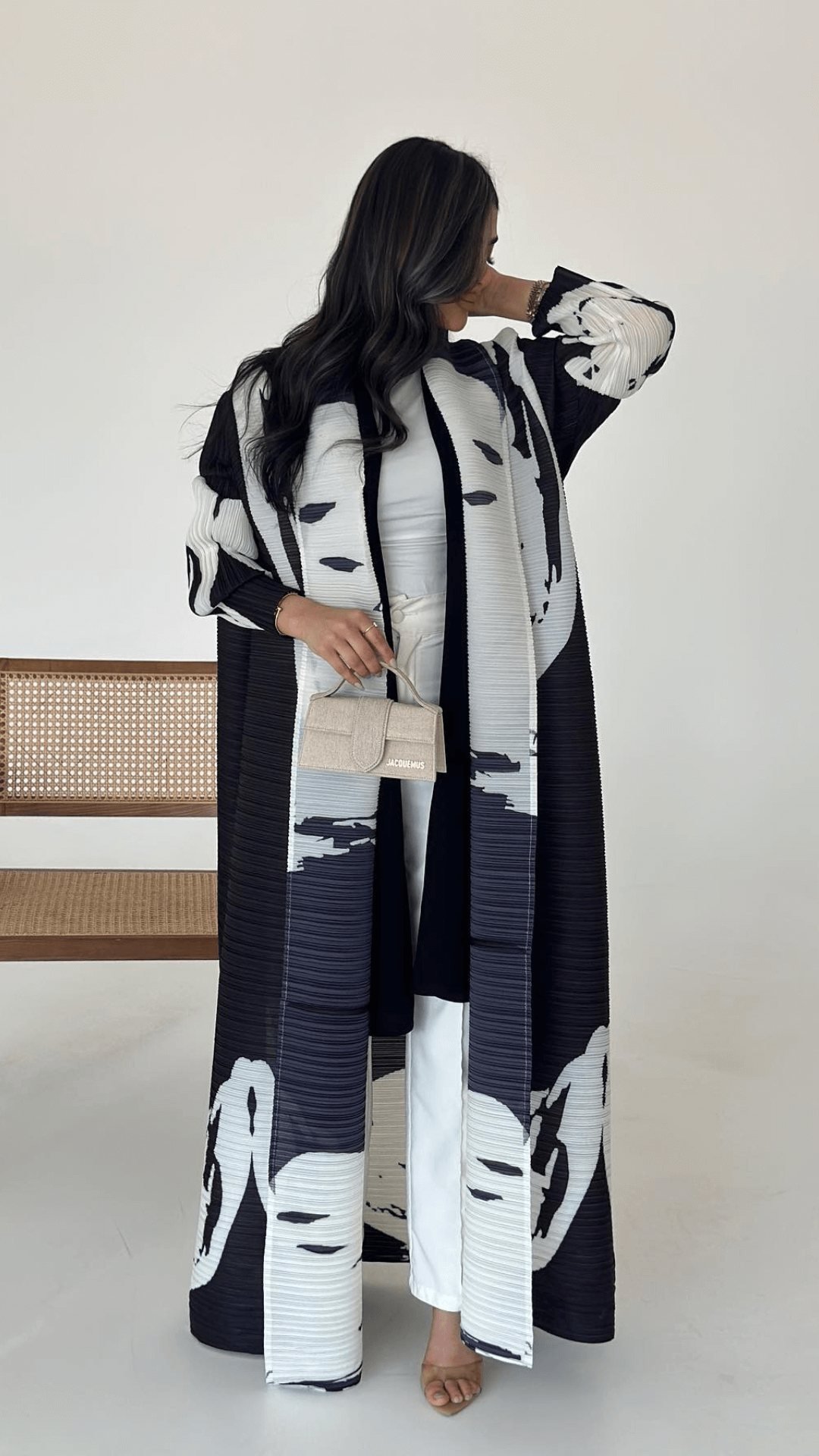 Luvra Abaya Vogue