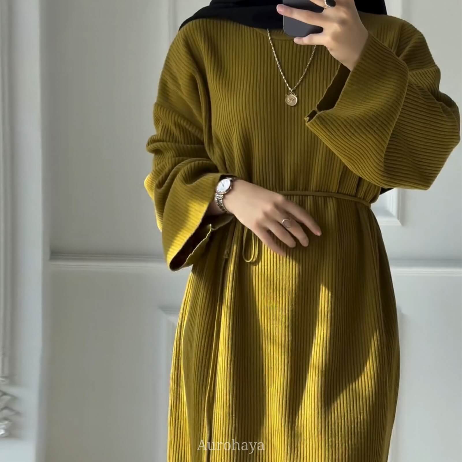 Knitted Round Neck Hooded Bubble Sleeves Sweater Dress