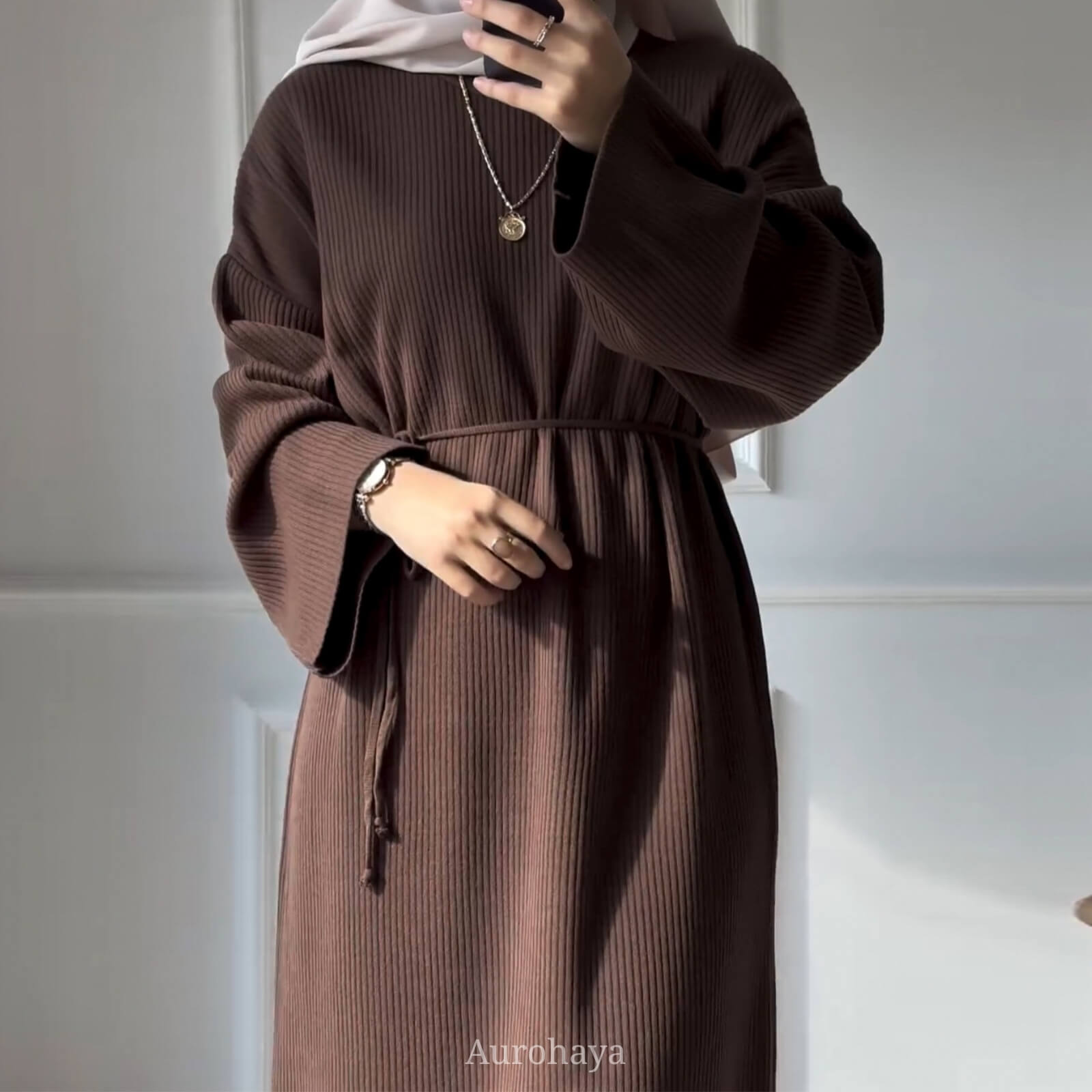 Knitted Round Neck Hooded Bubble Sleeves Sweater Dress