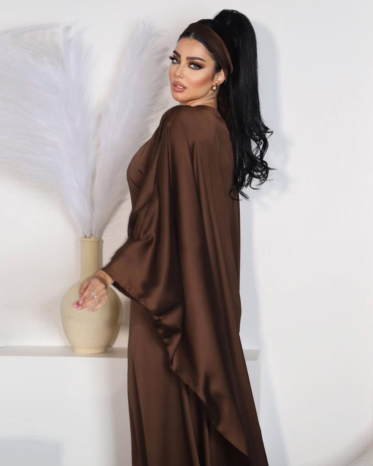 Satin Butterfly Abaya with Solid Color Long Sleeve V-Neck