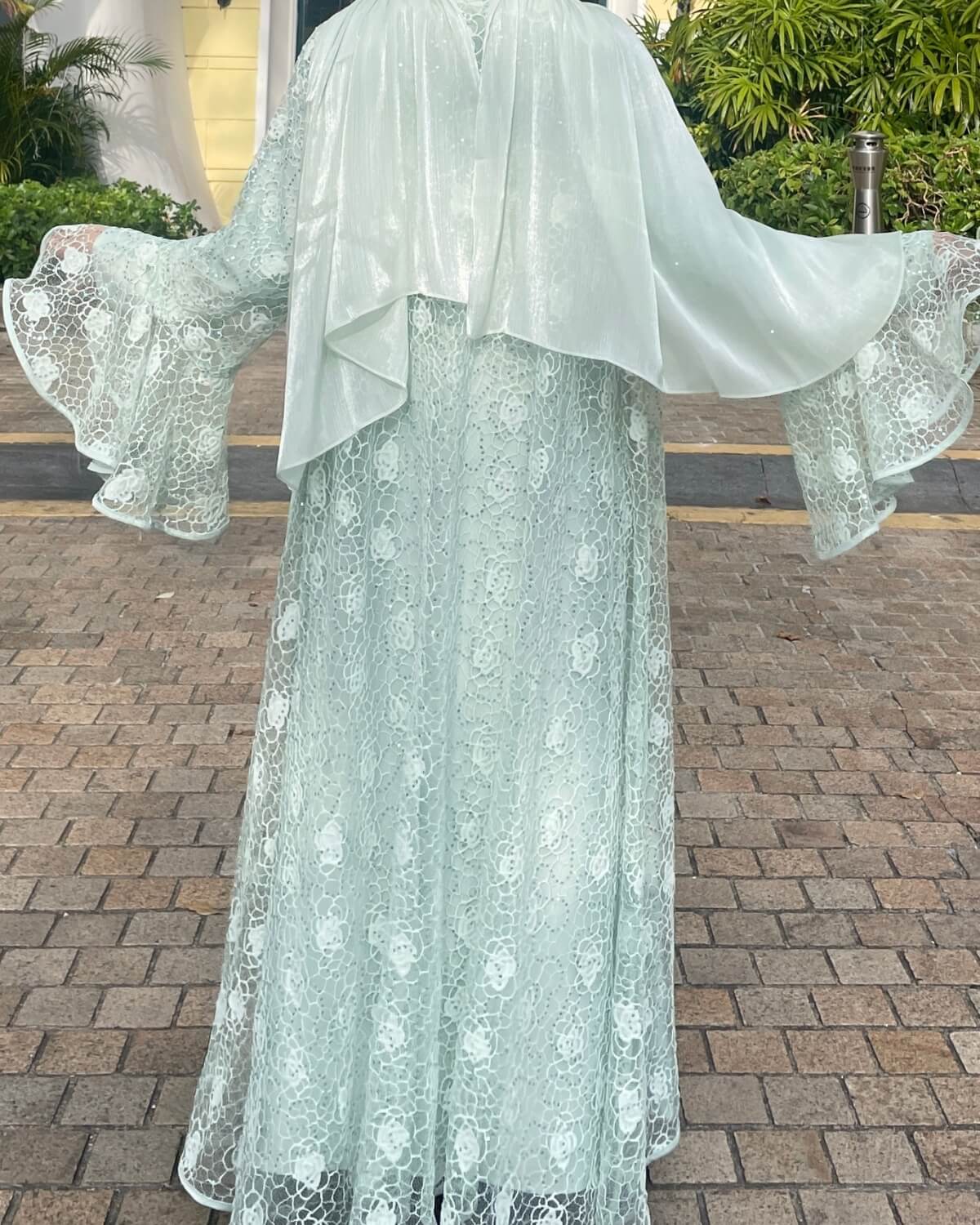 Lace Bell-Sleeve Open Abaya Dress for Women 3-Piece Set