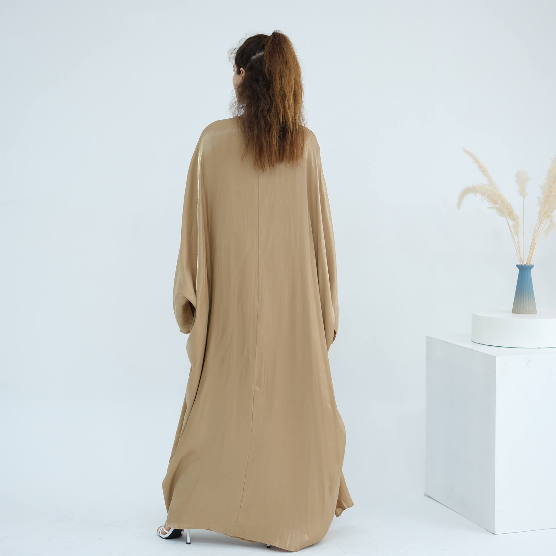 Solid Color Minimalist 2-Piece Abaya Set