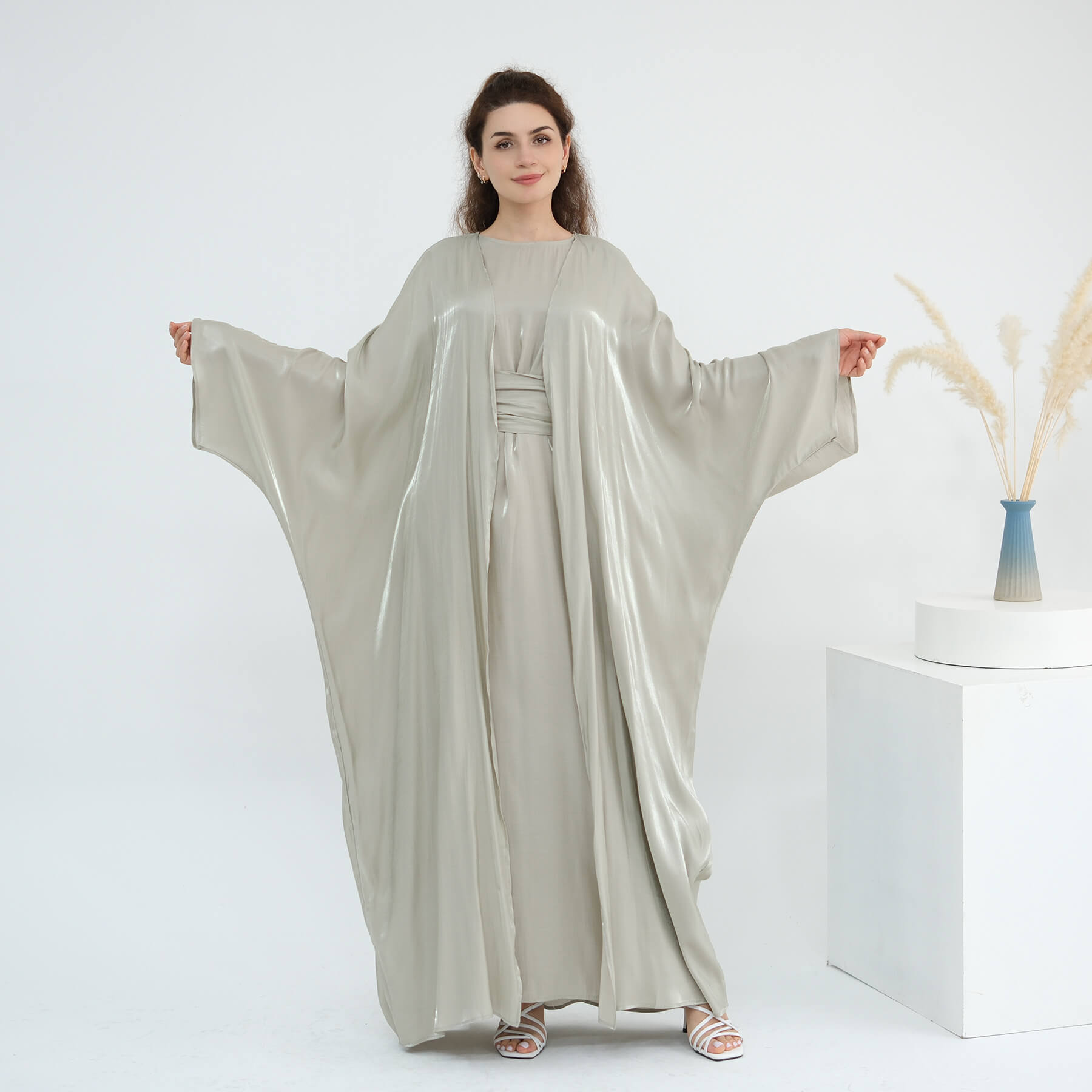 Solid Color Minimalist 2-Piece Abaya Set