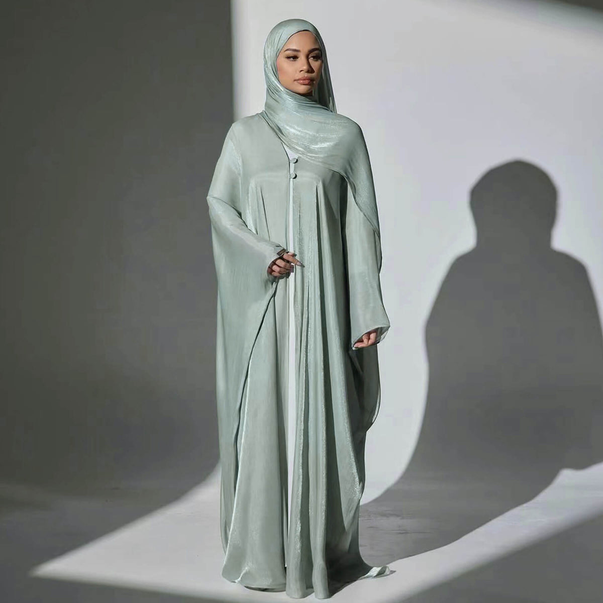 Solid Crepe 3‑Piece Abaya Set