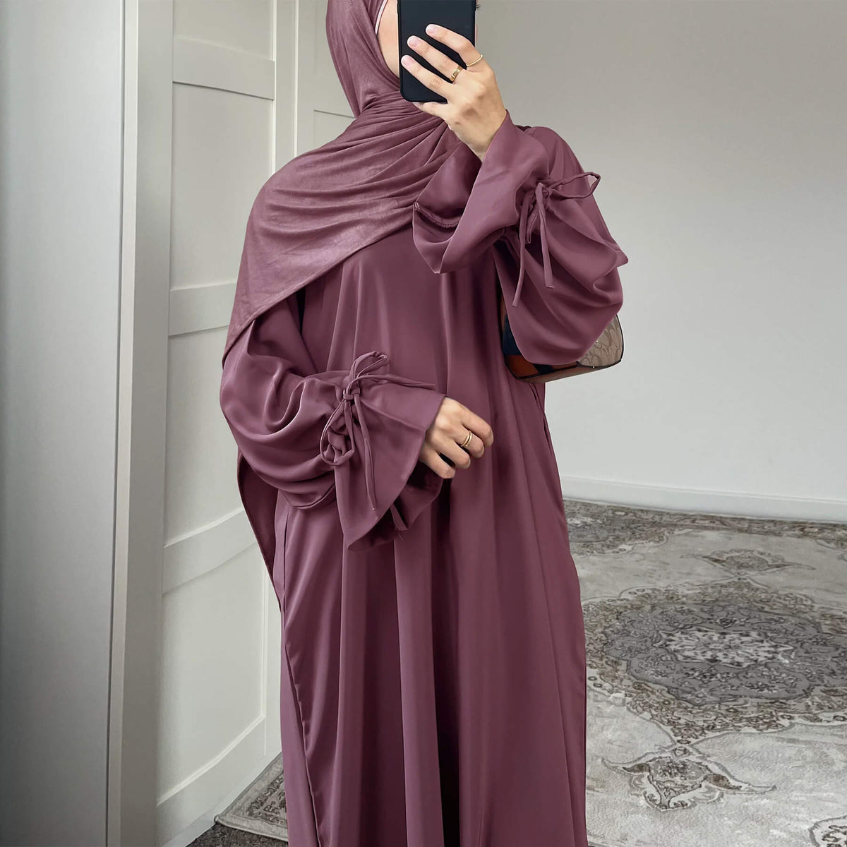 Solid Nida Ruffle Sleeve Zippper Abaya - Aurohaya