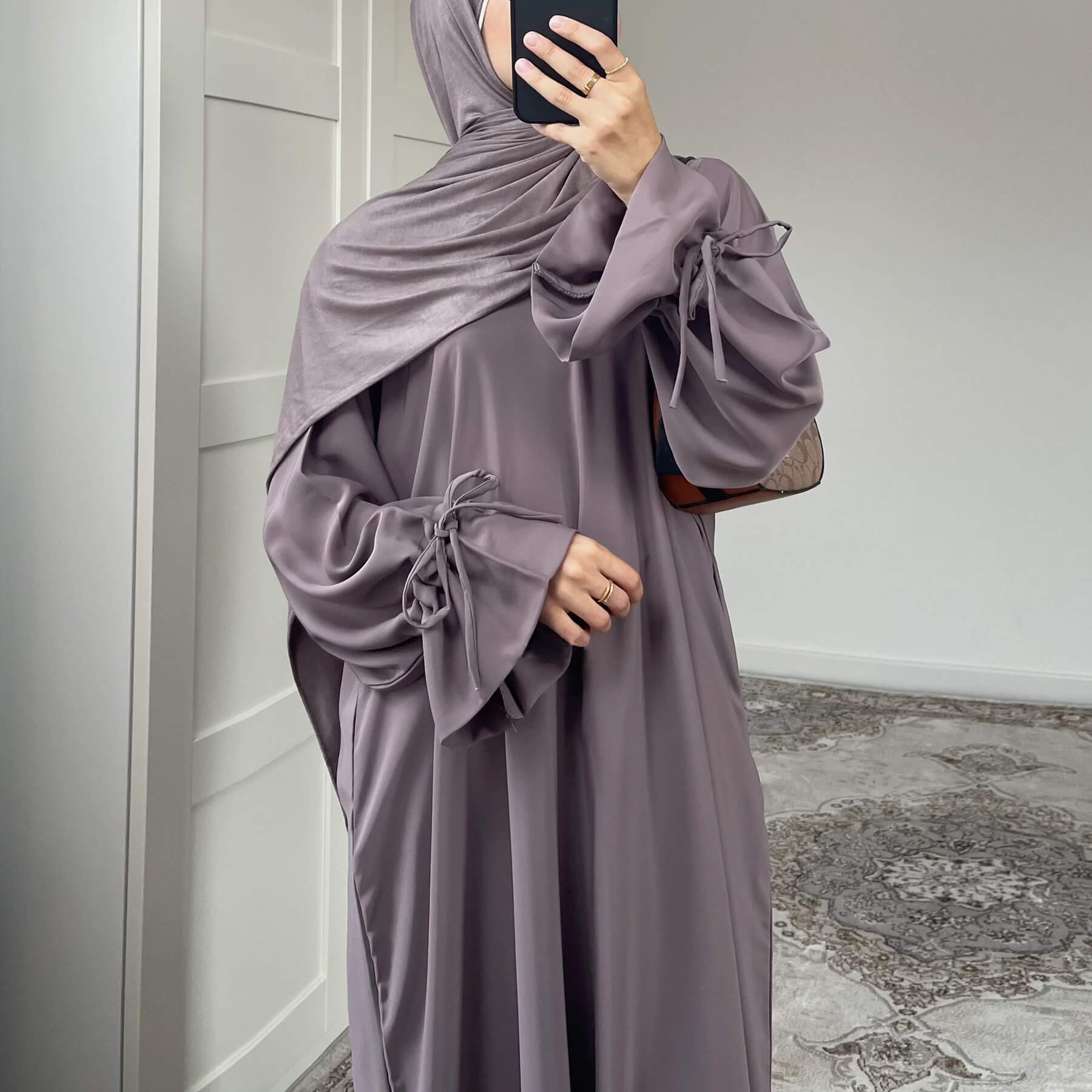 Solid Nida Ruffle Sleeve Zippper Abaya - Aurohaya