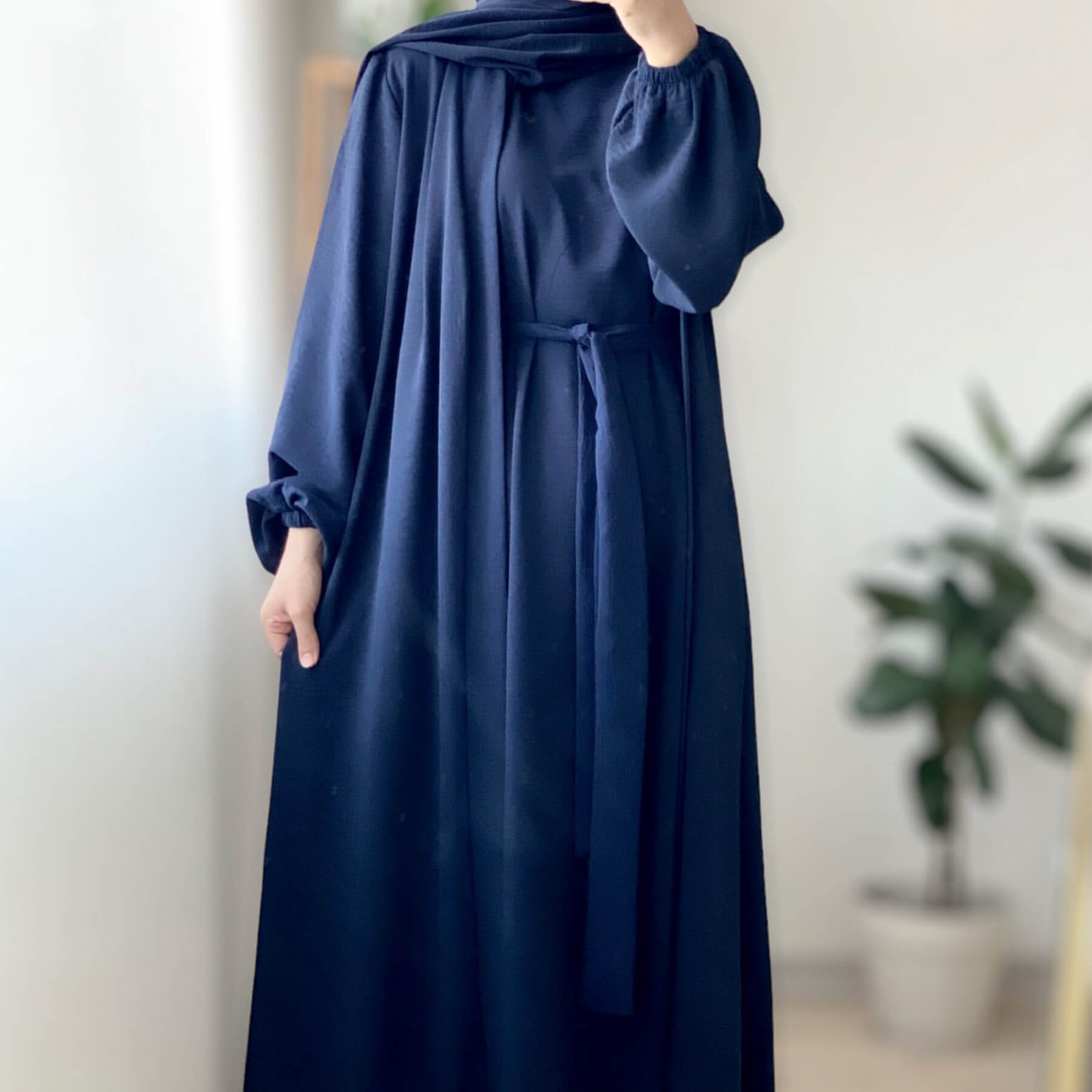 Pleated Ice-Silk Abaya 3-Piece Set