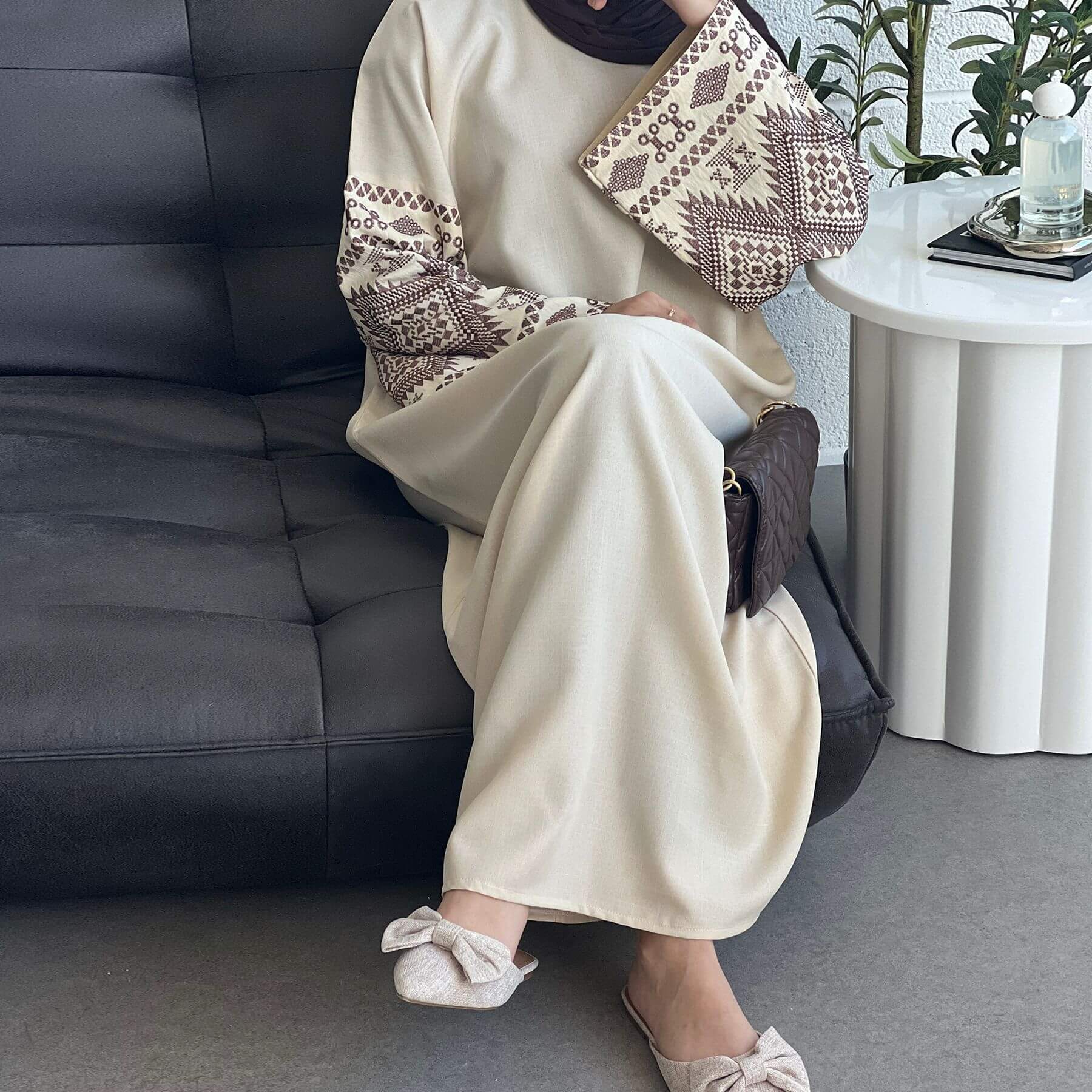 Solid Color Embroidered Cuff Abaya