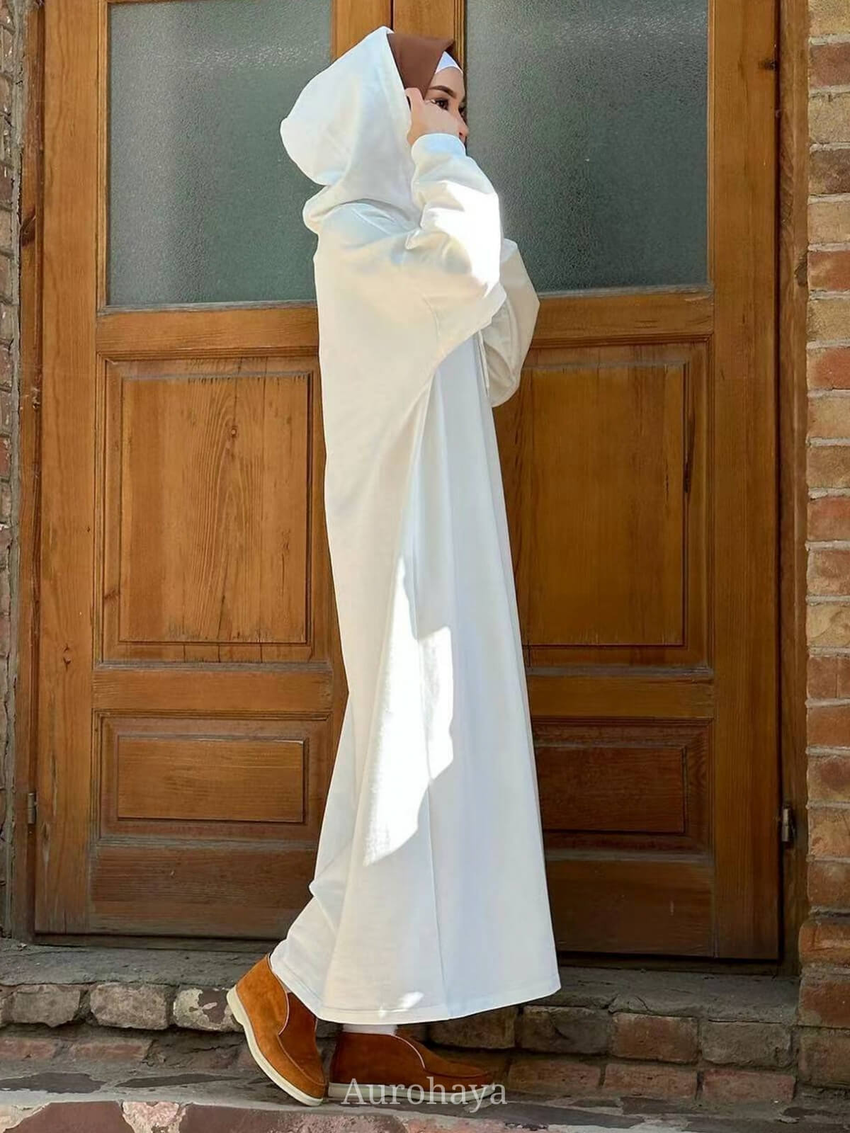 Solid color hooded Abaya with Pockets