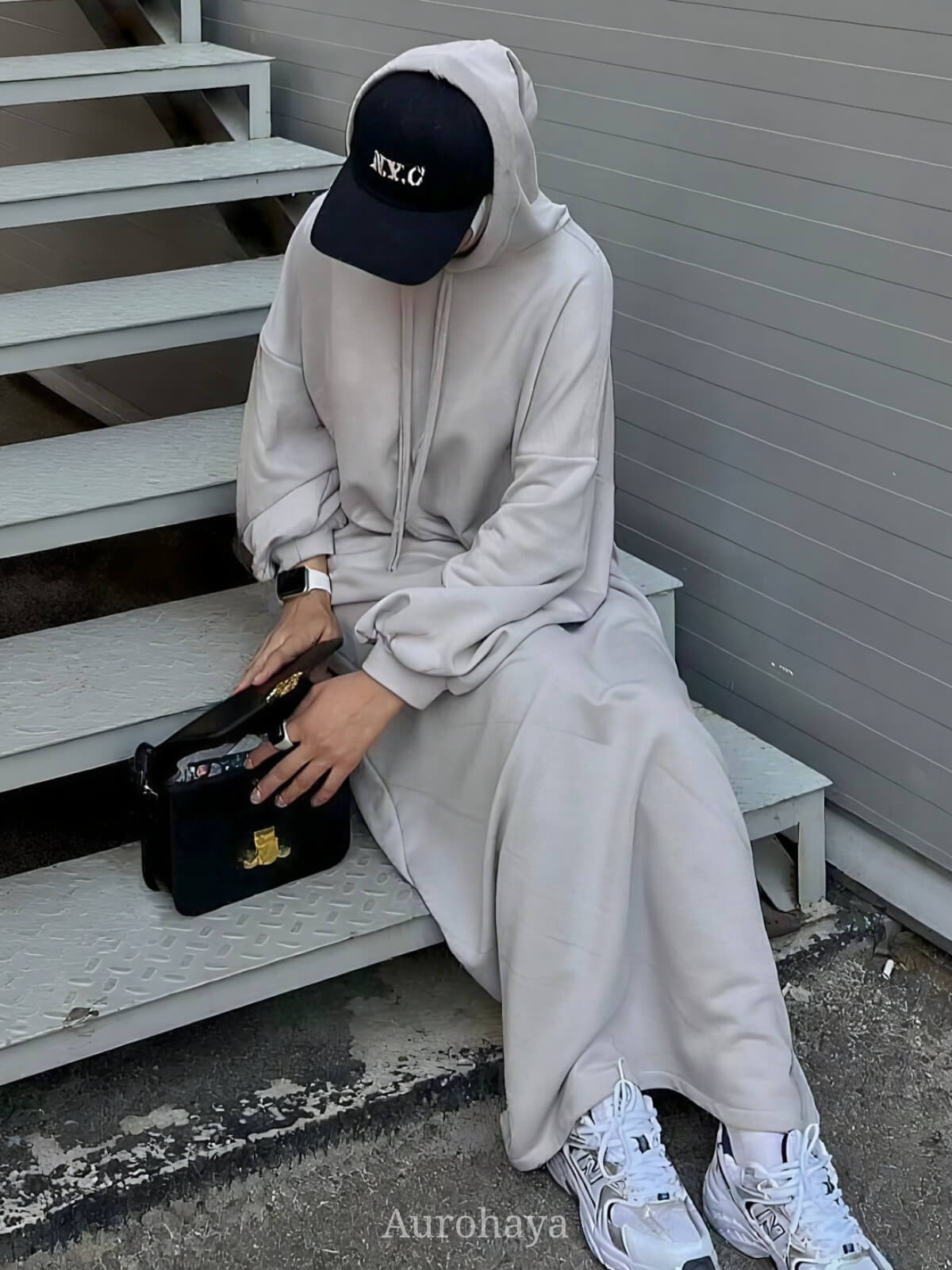 Solid color hooded Abaya with Pockets