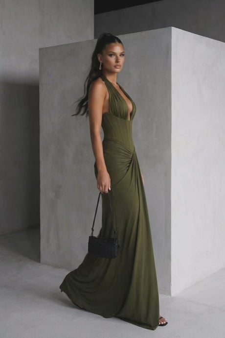 Auréline Plunging-Halter Corset Ruched-Slit Maxi Dress - Army Green_-_selmori.com_-_32