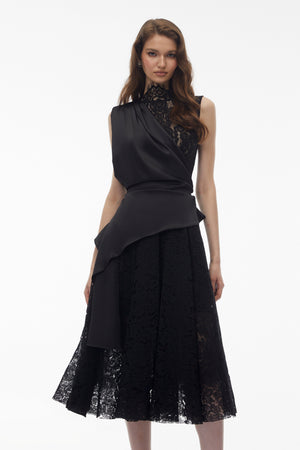 Aurohaya Bastet Black Floral Lace Pleated Maxi Dress