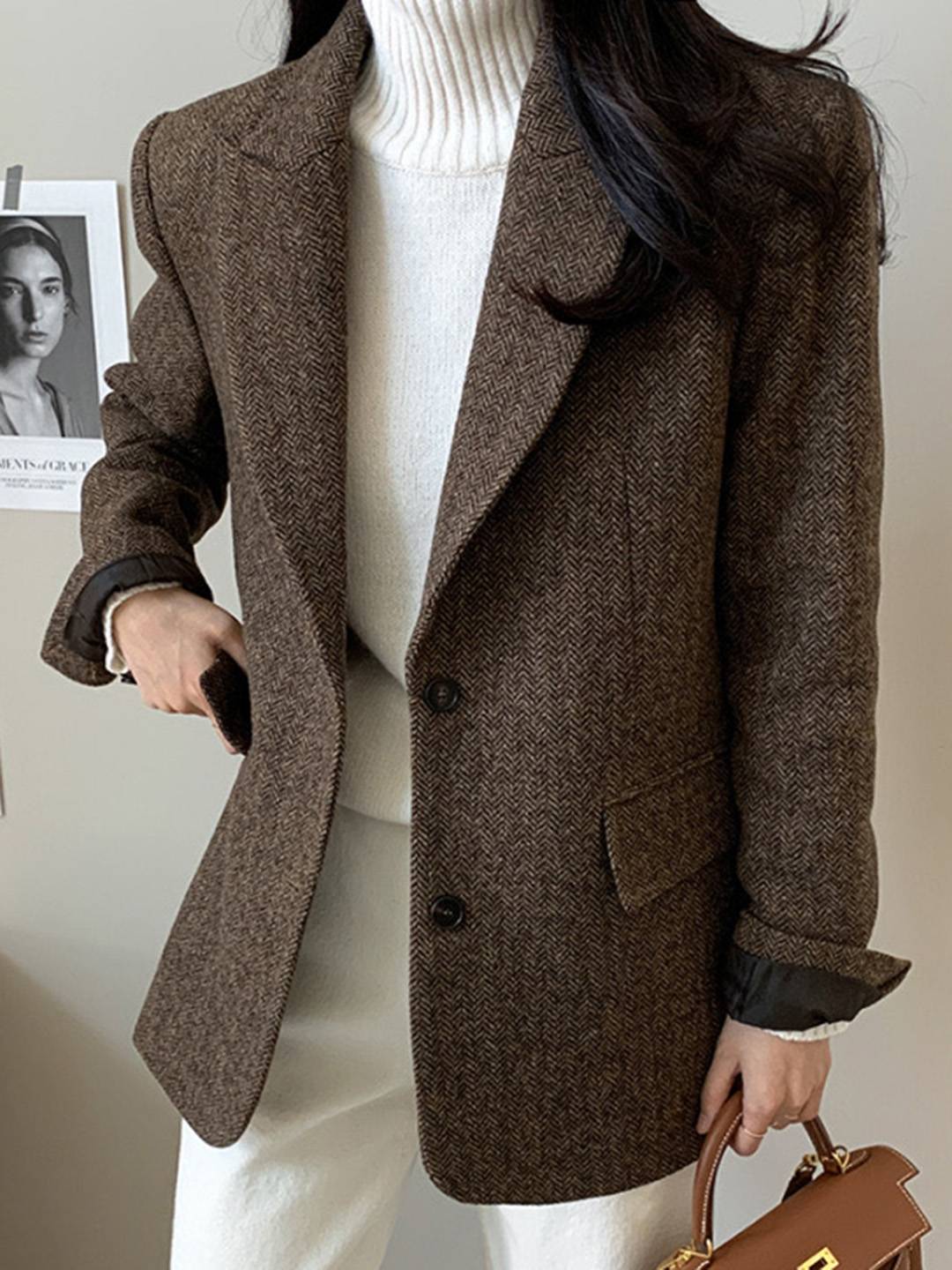 Aurohaya Women's Chevron Wool Blazer with Pockets Oversized Cuffs Chic Casual Office Coat