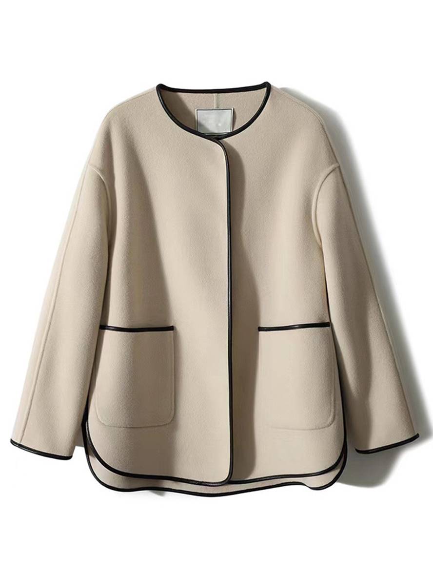 Aurohaya Elegant Wool Short Coat with Pockets and Round Collar for Women Stylish Winter Jacket