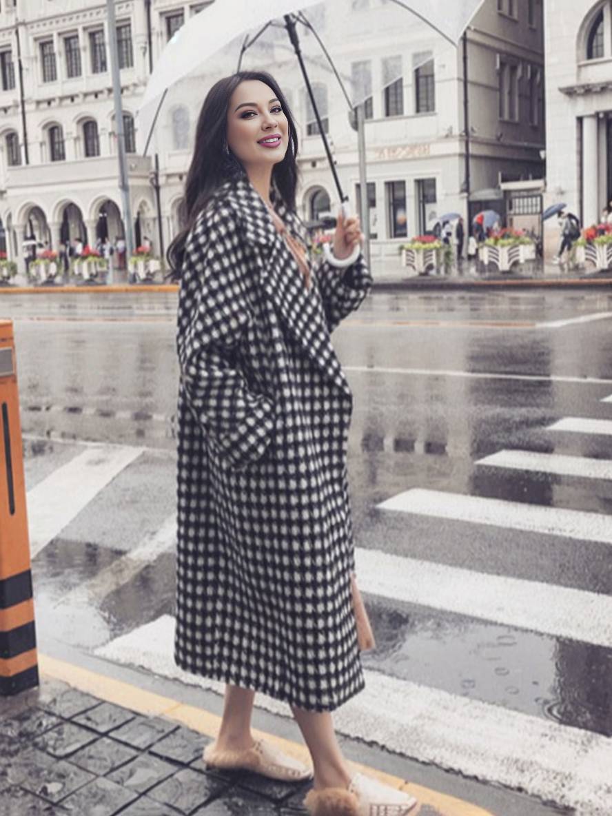 Aurohaya Plaid Wool Coat Women Long Lapel Pockets Oversized Elegant Casual Winter Outerwear