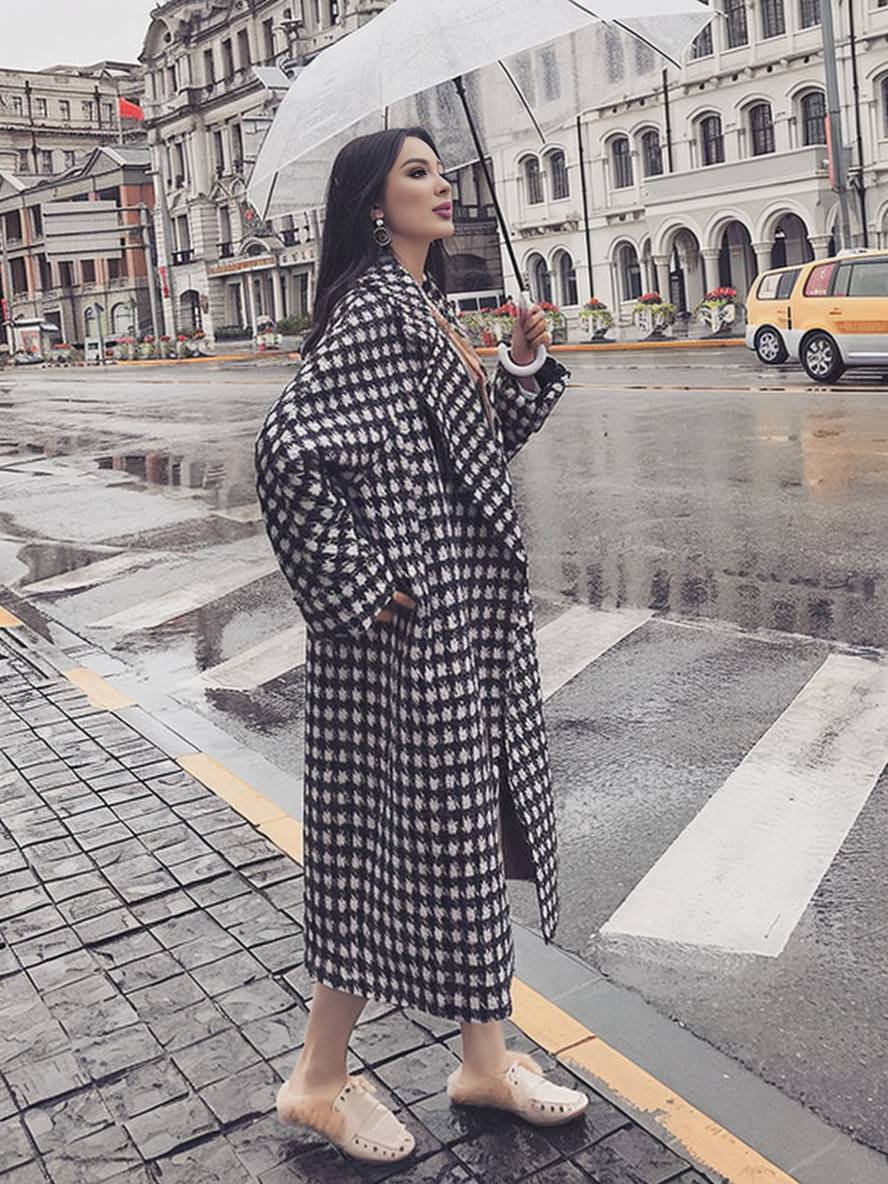 Aurohaya Plaid Wool Coat Women Long Lapel Pockets Oversized Elegant Casual Winter Outerwear