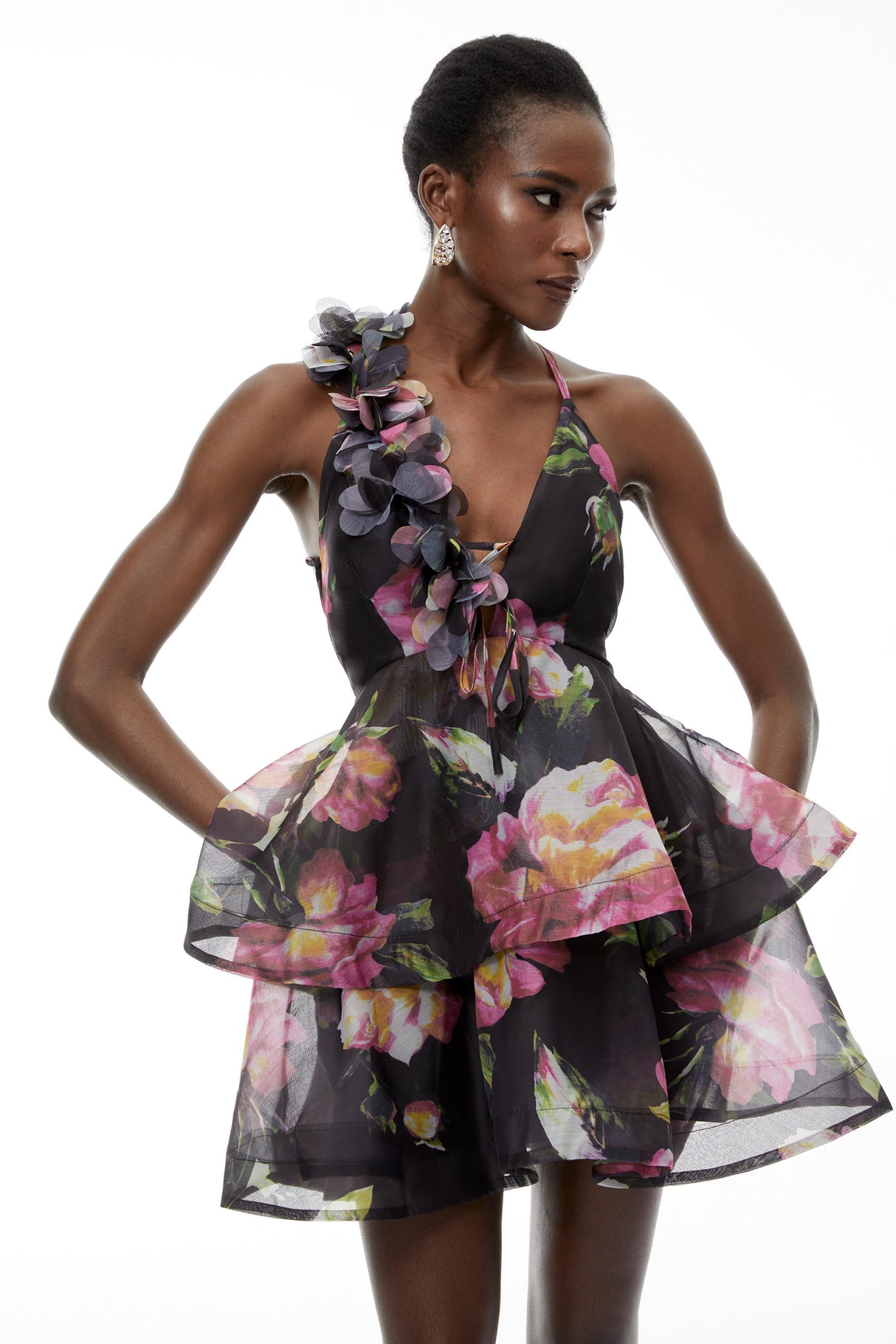 Aurohaya Chione Black Floral Applique Backless Mini Dress