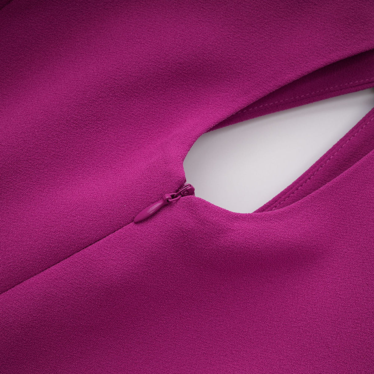 Aurohaya Majestueuse Fuchsia Keyhole-Detail Mermaid Gown