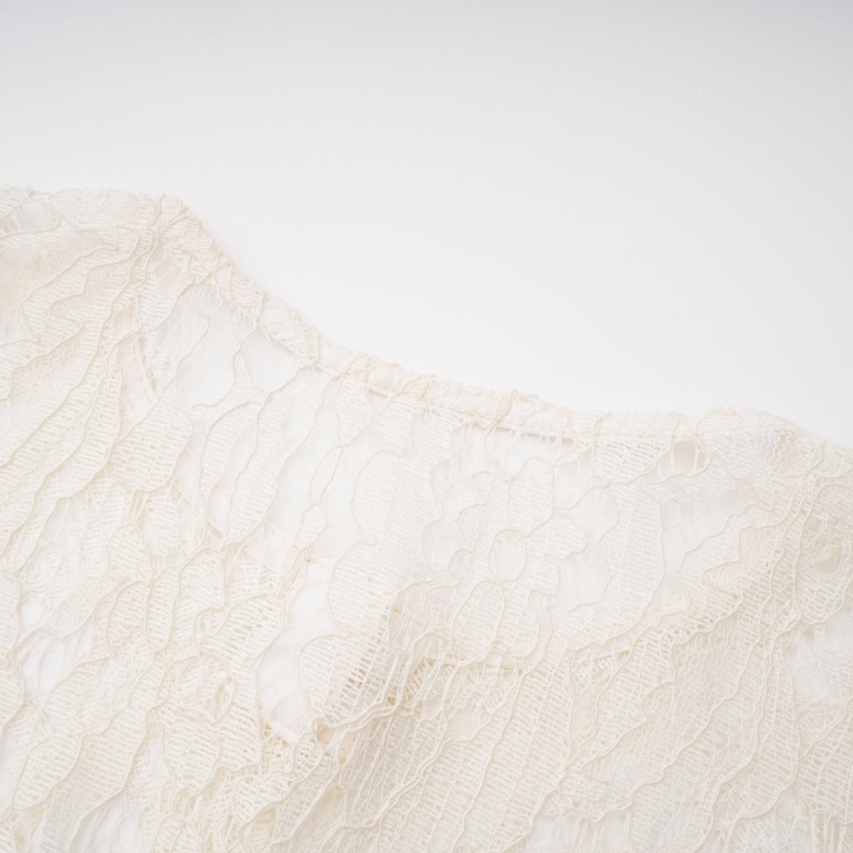 Aurohaya Alaia White Cape Design Floral Lace Midi Dress