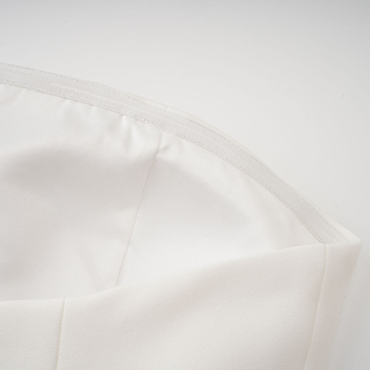 Aurohaya Mélanie White Corset Dress & Mesh Skirt Set