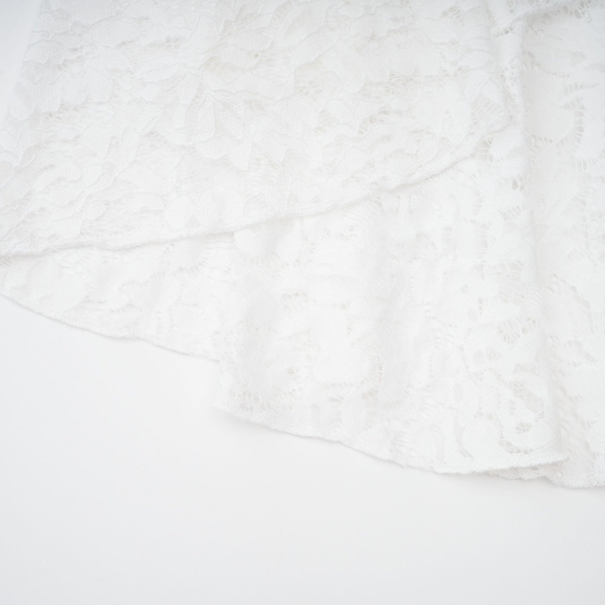 Aurohaya Abbie White Floral Lace Bustier Maxi Dress