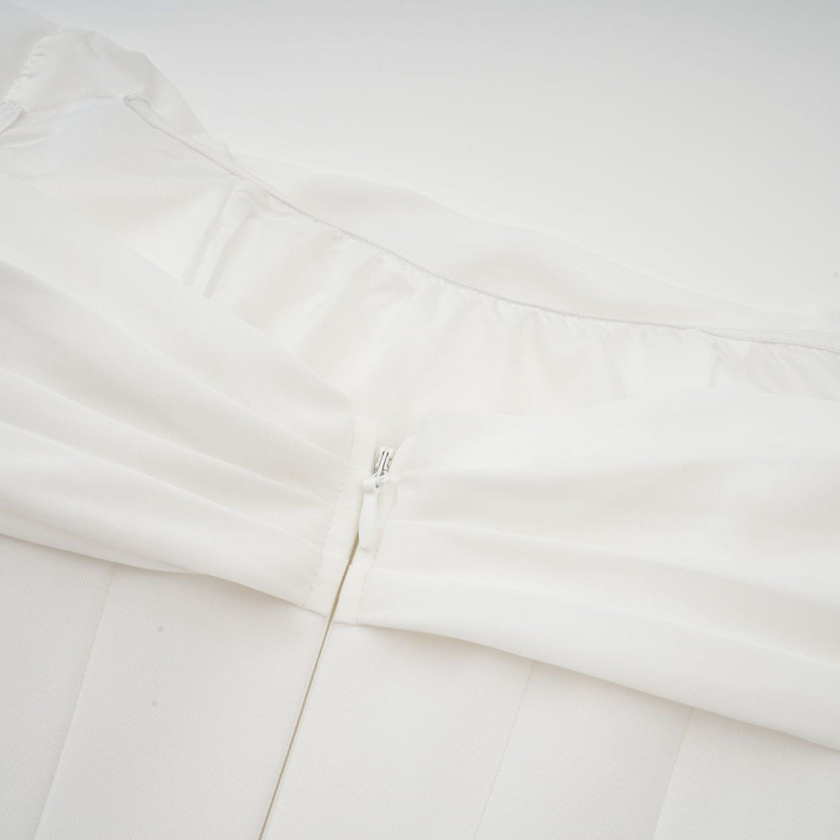 Aurohaya Gitta white ribbon-design ruched mini dress