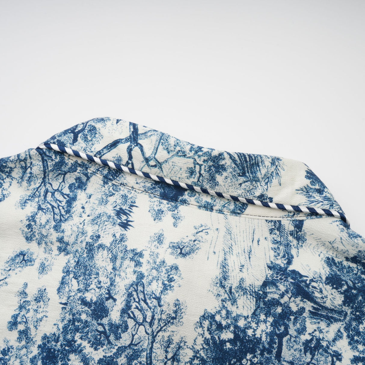 Aurohaya Adélaïde graphic-print midi dress in Blue