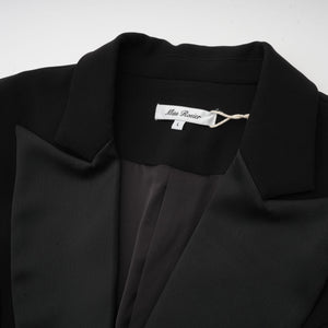 Aurohaya Aurore black single-breasted blazer dress