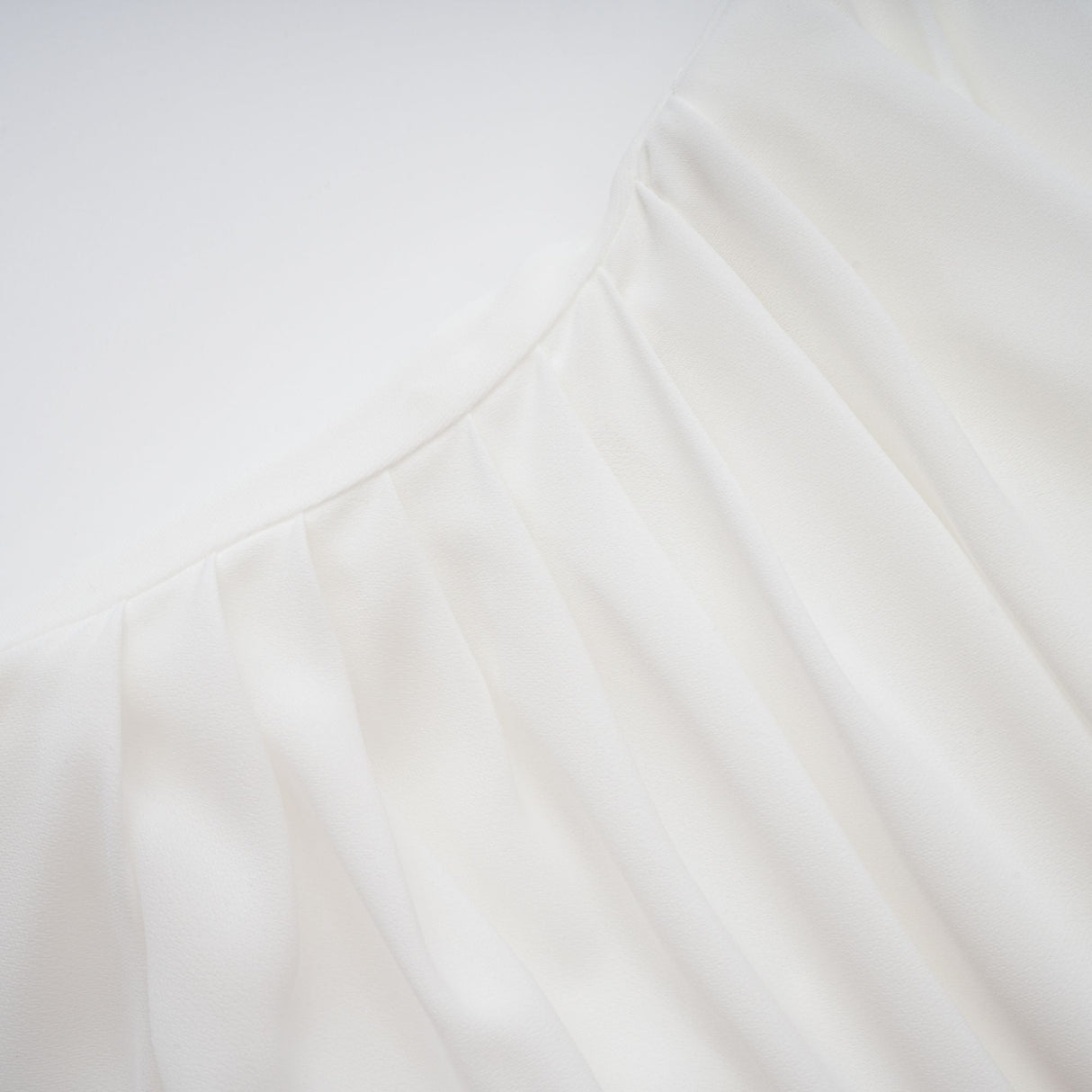 Aurohaya Léonie White Tulle Cape & Dress Set