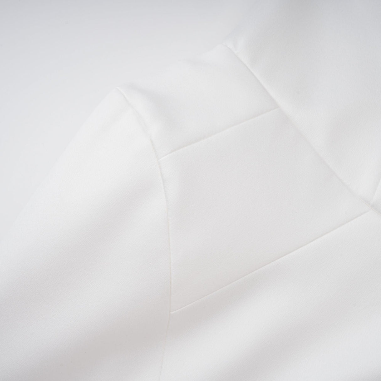 Aurohaya Alba White Barrel Waist Corset Maxi Dress