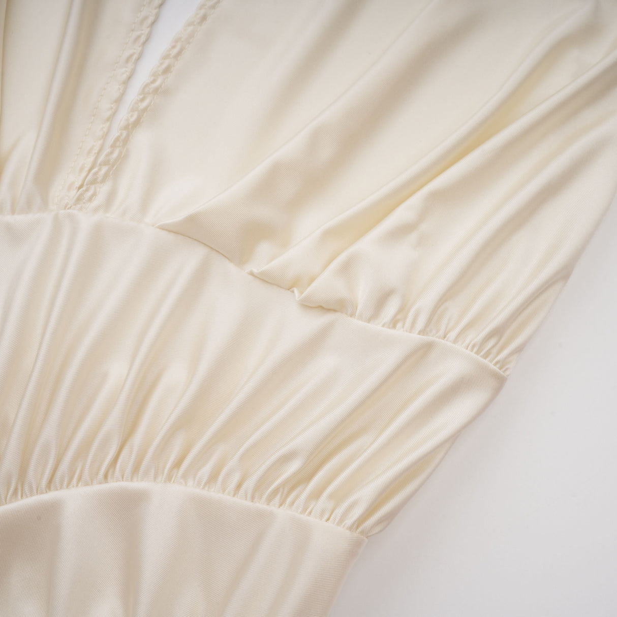 Aurohaya Vilhelmiina Cream White Halterneck Shirred Maxi Dress