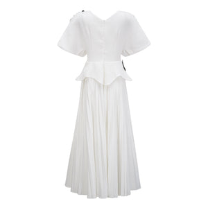 Aurohaya Pétale White Rose Appliqué Maxi Dress