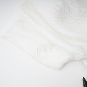 Aurohaya Pétale White Rose Appliqué Maxi Dress