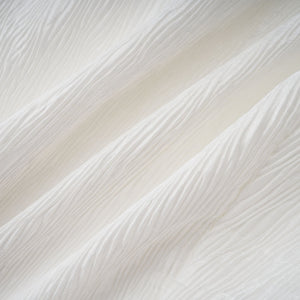 Aurohaya Pétale White Rose Appliqué Maxi Dress