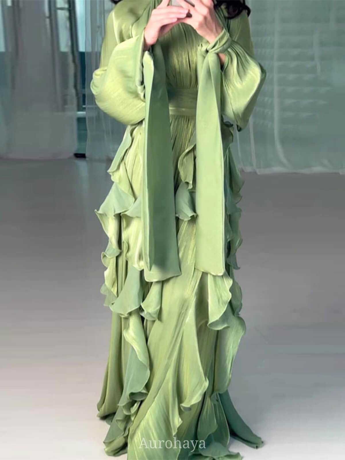 Solid Color Round Neck Temperament Wave Dress