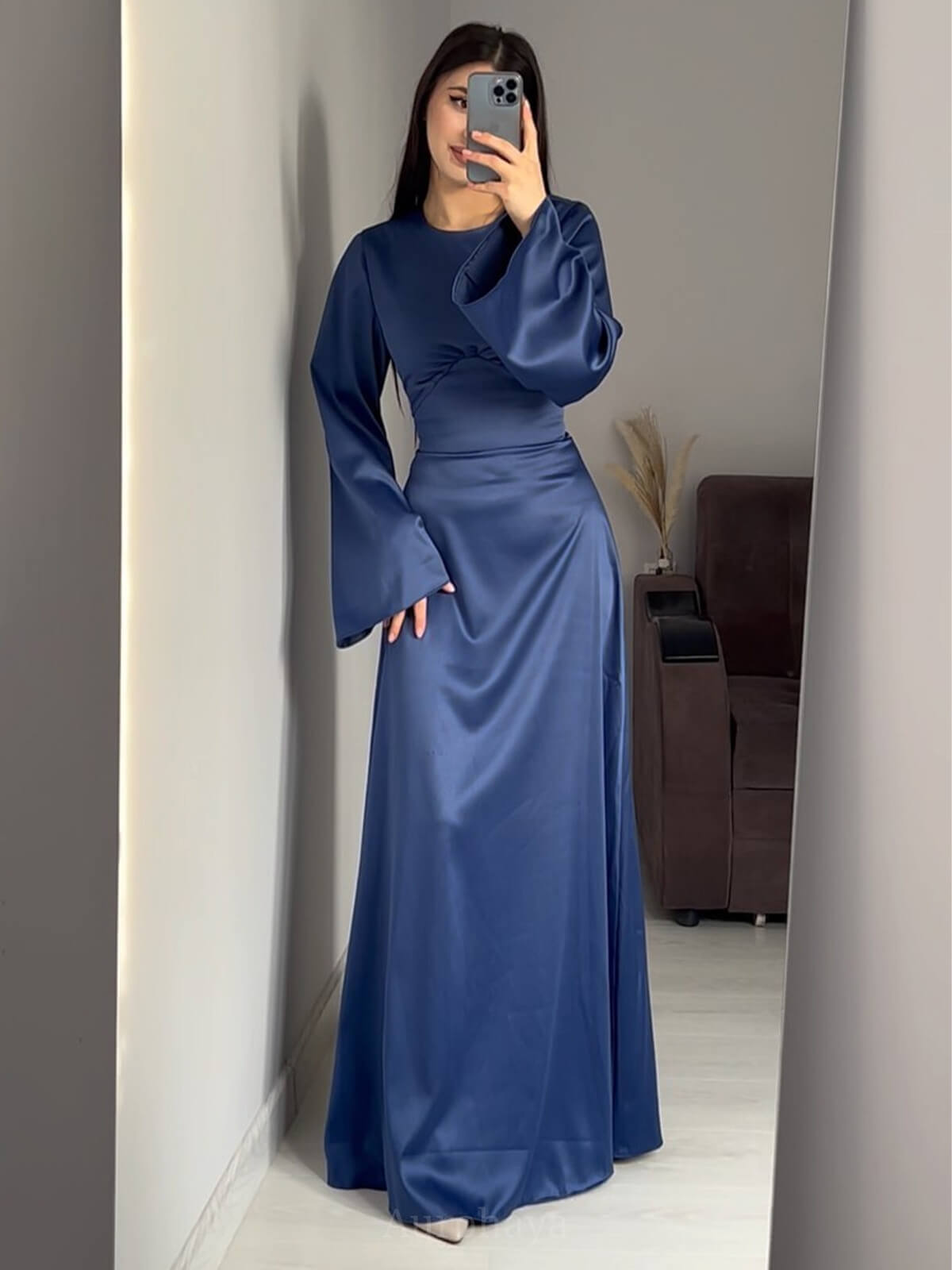 Flared Sleeve Fishtail Dress