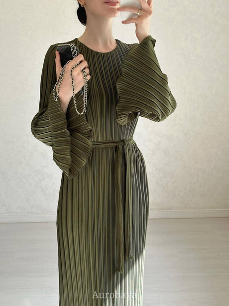 Aurohaya Pleated Bell Cuffs Bell Cuffs Maxi Dress Green