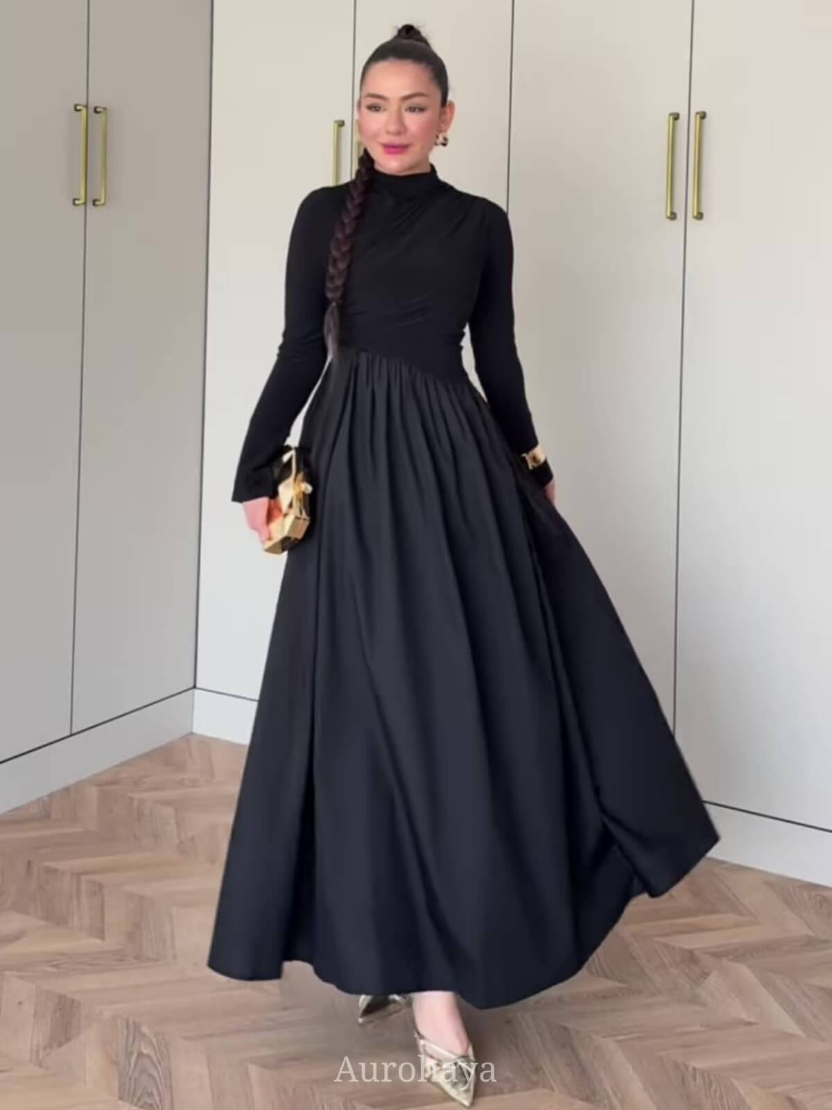Round Neck Long Sleeve Twisted Bodice Maxi Dress