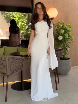 Aurohaya One-Shoulder Long-Sleeve Slim-Fit Maxi Dress White