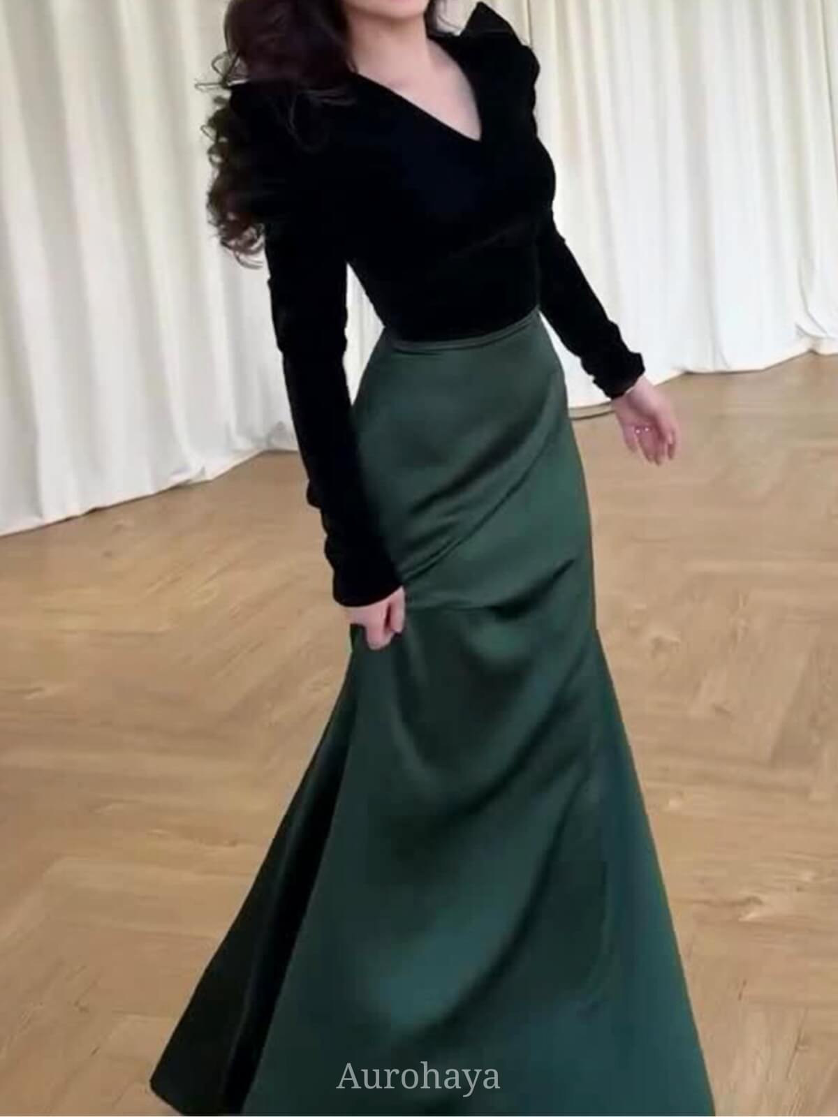Velvet V-Neck Spliced Panel Tie-Waist Maxi Dress