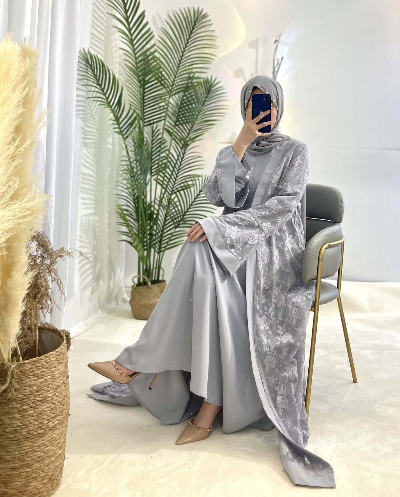 Luxury Rose Lace Abaya 3-Piece Set with Zipper & Flared Cuffs