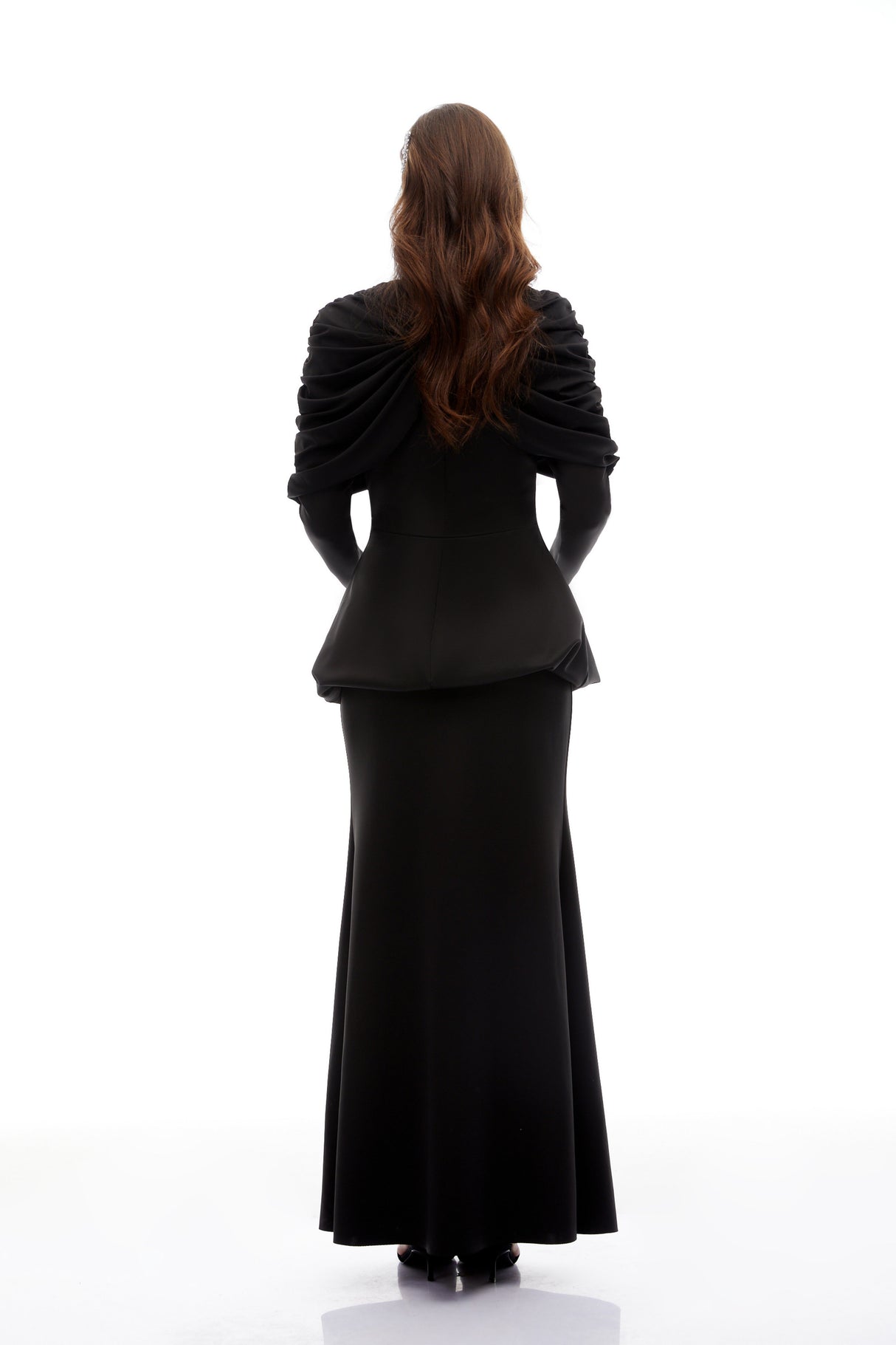 Aurohaya Hedda Black Pleated Dress Set