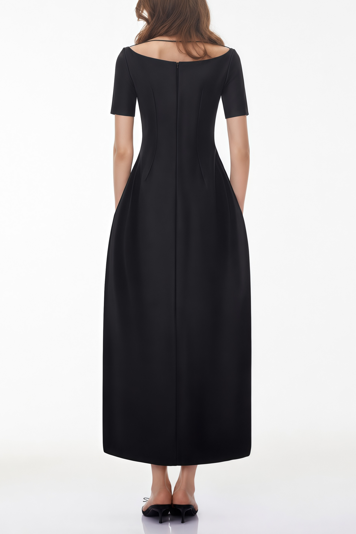 Séléné Deep V Short Sleeve Bandage Midi Dress