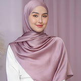 Natural Wrinkled Monochrome Hijab