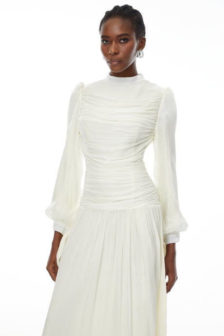Aurohaya Katrín White Glossy Gathered Maxi Dress