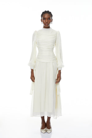 Aurohaya Katrín White Glossy Gathered Maxi Dress