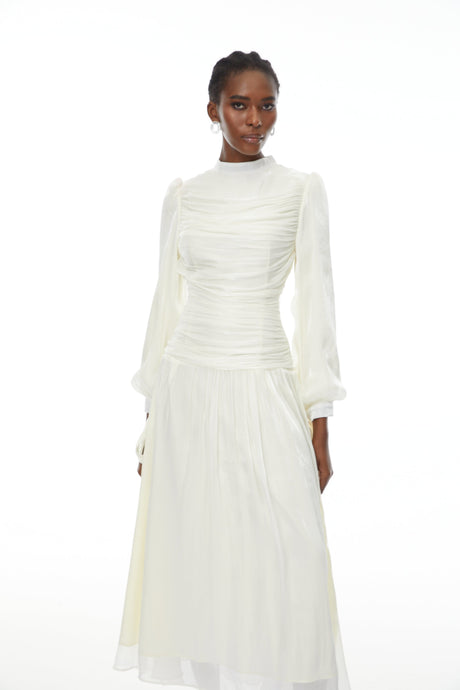 Aurohaya Katrín White Glossy Gathered Maxi Dress