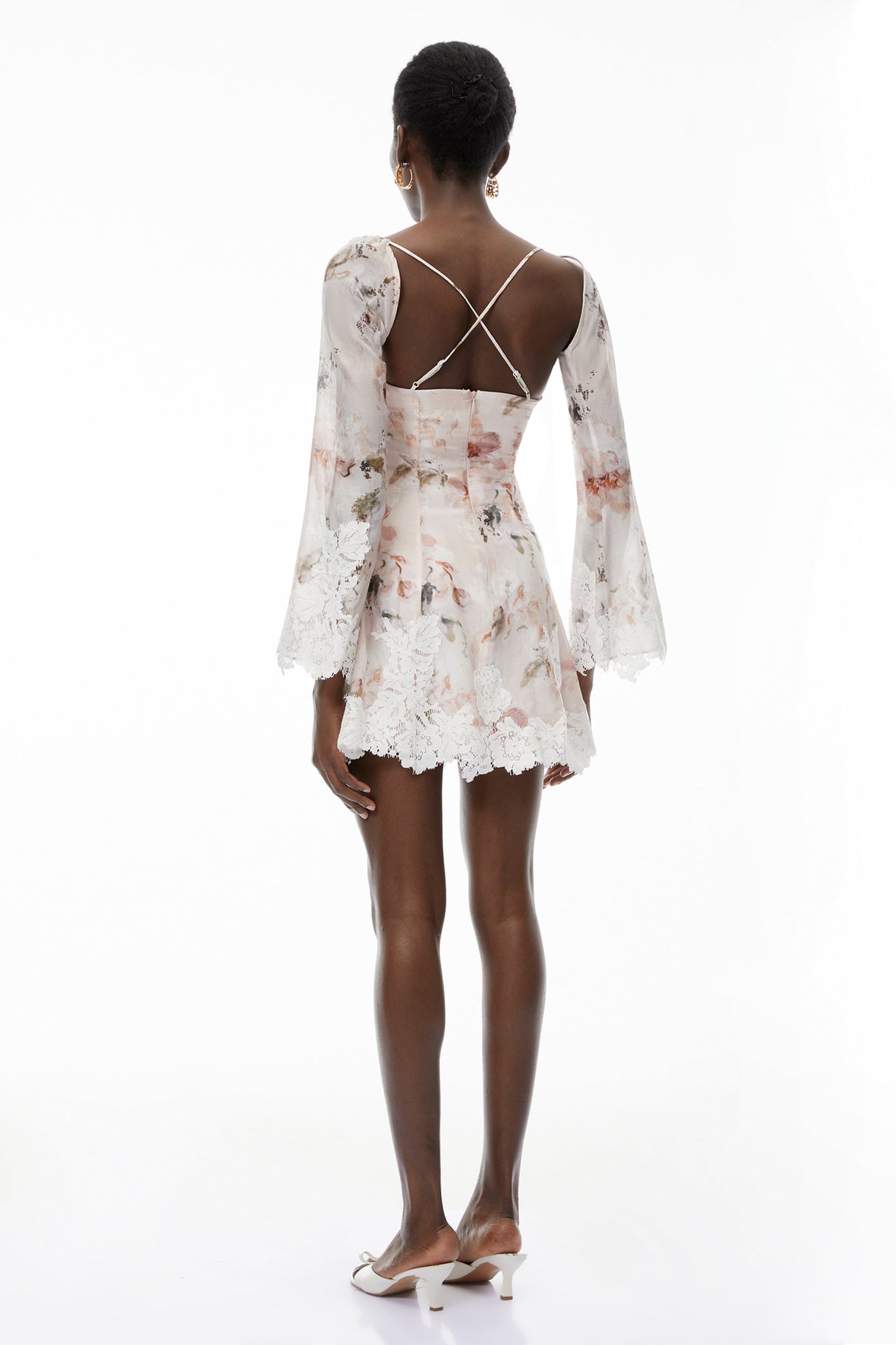 Aurohaya Lourdes Pink Floral Print Mini Dress with Lace Trim