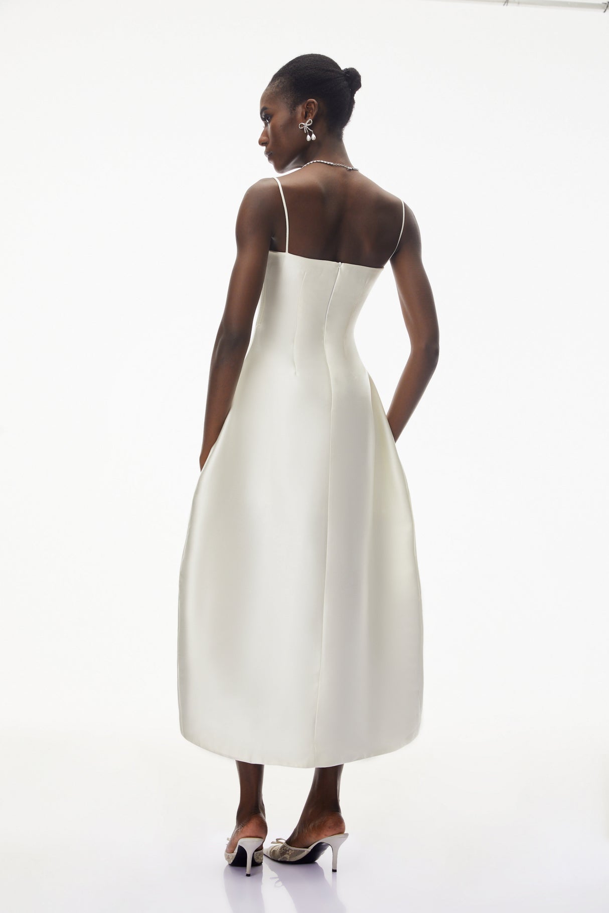 Aurohaya Nimue Ivory Sweetheart Midi Dress
